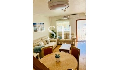 Resale - House - Orihuela Costa - Los Almendros-la Florida