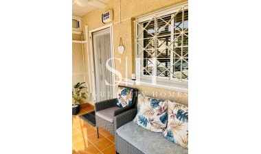 Resale - House - Orihuela Costa - Los Almendros-la Florida