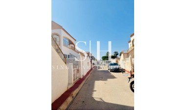 Återförsäljning - Lägenhet / lägenhet - Torrevieja - Torretas