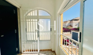 Återförsäljning - Lägenhet / lägenhet - Torrevieja - Torretas