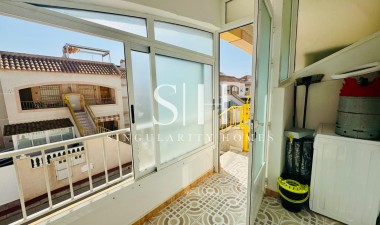 Återförsäljning - Lägenhet / lägenhet - Torrevieja - Torretas