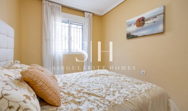Resale - Villa - Orihuela Costa - Villamartín-las Filipinas
