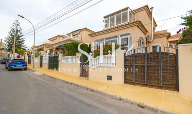 Resale - Villa - Orihuela Costa - Villamartín-las Filipinas