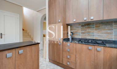 Resale - Villa - Orihuela Costa - Villamartín-las Filipinas