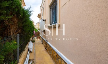 Resale - Villa - Orihuela Costa - Villamartín-las Filipinas