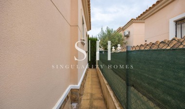 Resale - Villa - Orihuela Costa - Villamartín-las Filipinas
