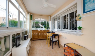 Resale - Villa - Orihuela Costa - Villamartín-las Filipinas