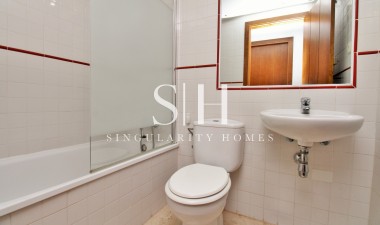 Återförsäljning - Lägenhet / lägenhet - Orihuela Costa - Punta Prima