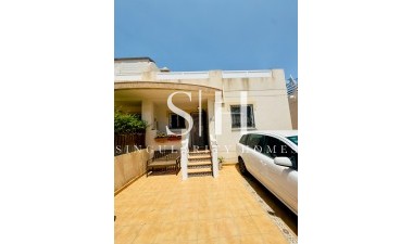 Resale - Bungalow - Orihuela Costa - Villamartín-las Filipinas
