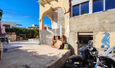 Resale - Villa - San Miguel de Salinas - Inland