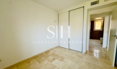 Resale - Apartment / flat - Orihuela Costa - Punta Prima