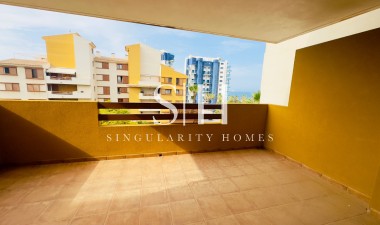 Resale - Apartment / flat - Orihuela Costa - Punta Prima