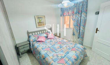 Resale - Apartment / flat - Torrevieja - Playa de los Locos