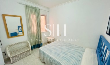 Resale - Apartment / flat - Torrevieja - Playa de los Locos