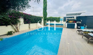 Resale - House - Ciudad Quesada