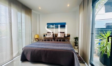 Resale - House - Ciudad Quesada