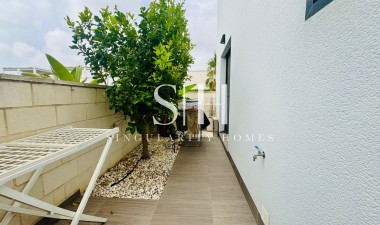 Resale - House - Ciudad Quesada