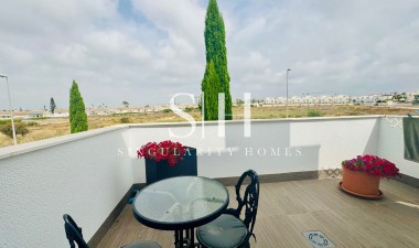 Resale - House - Ciudad Quesada