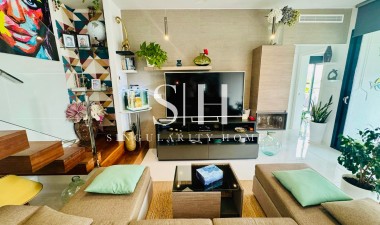 Resale - House - Ciudad Quesada