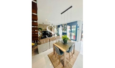 Resale - House - Ciudad Quesada