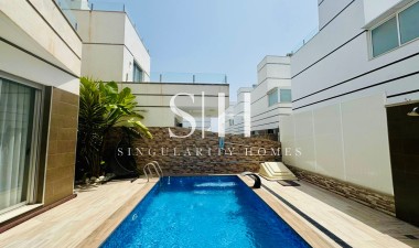 Reventa - Villa - Ciudad Quesada - Dona Pepa