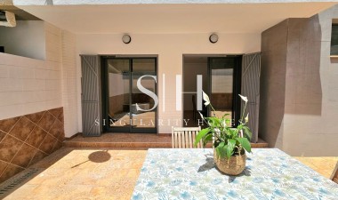 Resale - House - Torrevieja - Aguas Nuevas