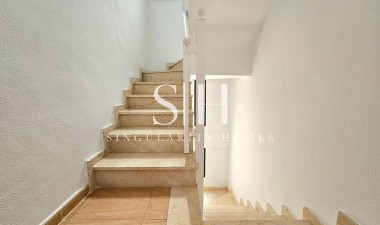 Resale - House - Torrevieja - Aguas Nuevas