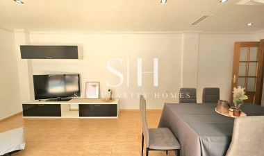 Resale - House - Torrevieja - Aguas Nuevas