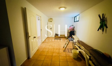 Resale - Villa - Orihuela Costa - PAU 26