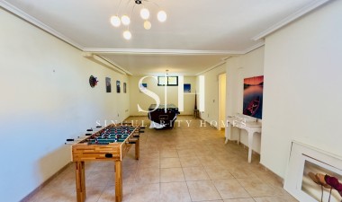 Resale - Villa - Orihuela Costa - PAU 26