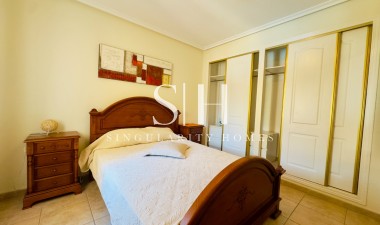 Resale - Villa - Orihuela Costa - PAU 26