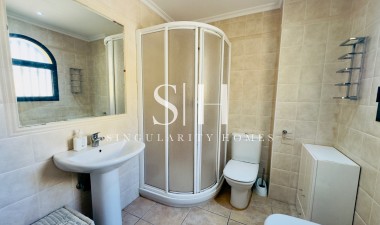 Resale - Villa - Orihuela Costa - PAU 26