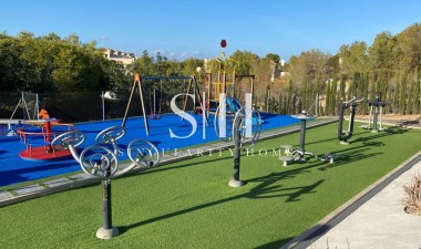 Återförsäljning - Villa - Torrevieja - Los balcones