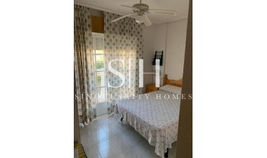 Odsprzedaż - Dom - Pilar de la Horadada - Torre De La Horadada