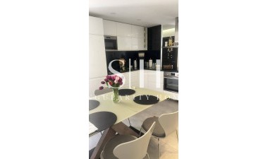 Återförsäljning - Lägenhet / lägenhet - Torrevieja - Centro