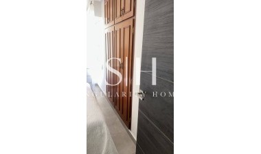 Återförsäljning - Lägenhet / lägenhet - Torrevieja - Centro