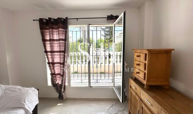 Odsprzedaż - Dom - Torrevieja - Carrefour