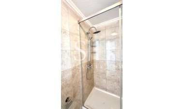 Odsprzedaż - Dom - Torrevieja - Carrefour