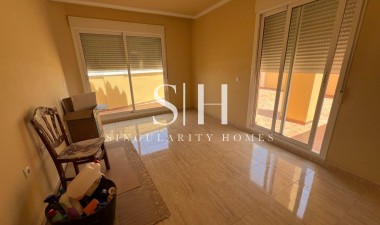 Перепродажа - Квартира / квартира - Guardamar del Segura - Puerto Deportivo