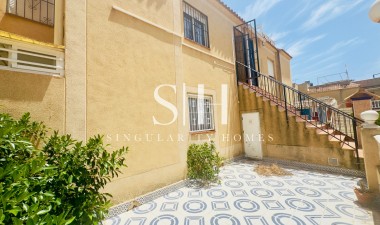 Wiederverkauf - Wohnung - Torrevieja - Aguas Nuevas