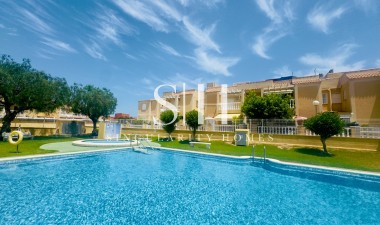 Wiederverkauf - Wohnung - Torrevieja - Aguas Nuevas