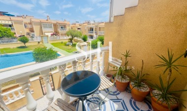 Wiederverkauf - Wohnung - Torrevieja - Aguas Nuevas