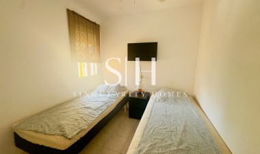 Wiederverkauf - Wohnung - Torrevieja - Aguas Nuevas