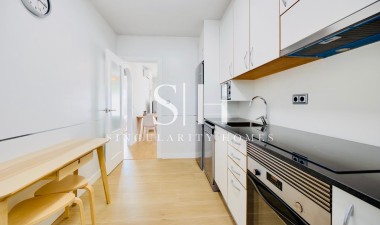 Resale - Apartment / flat - Orihuela Costa - Campoamor