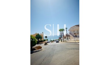 Resale - Apartment / flat - Orihuela Costa - Campoamor