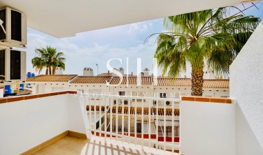 Resale - Apartment / flat - Orihuela Costa - Campoamor