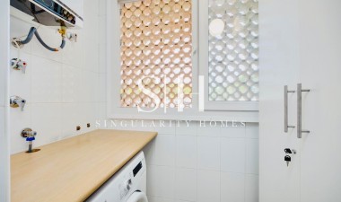 Resale - Apartment / flat - Orihuela Costa - Campoamor