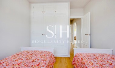 Resale - Apartment / flat - Orihuela Costa - Campoamor