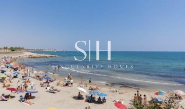 Resale - Villa - Orihuela Costa - Playa Flamenca