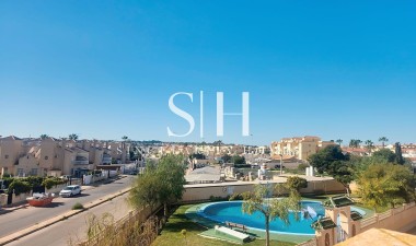 Resale - Villa - Orihuela Costa - Playa Flamenca